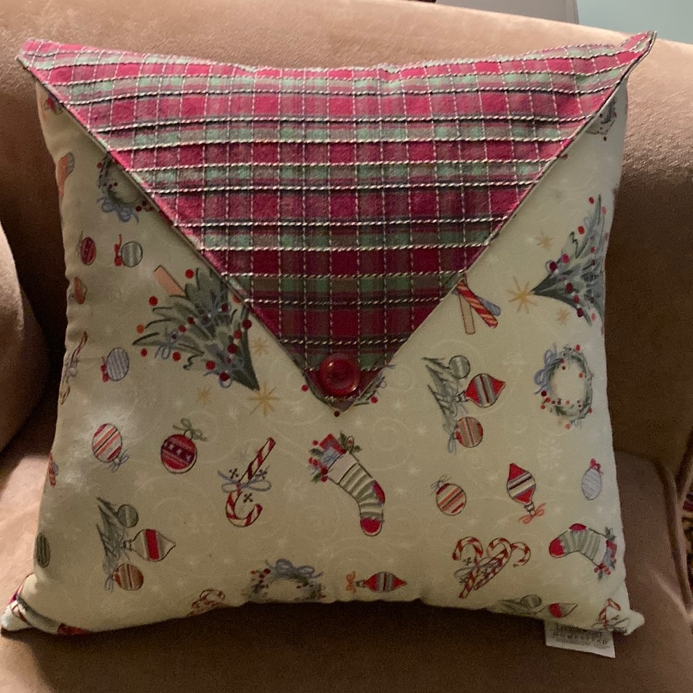 Longaberger Christmas pillow